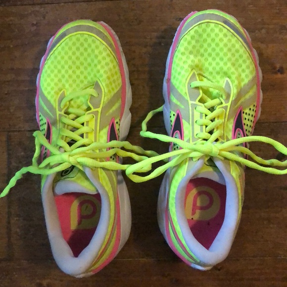 Brooks pure cadence women’s running shoes size 6.5 neon yellow and pink - Picture 2 of 10